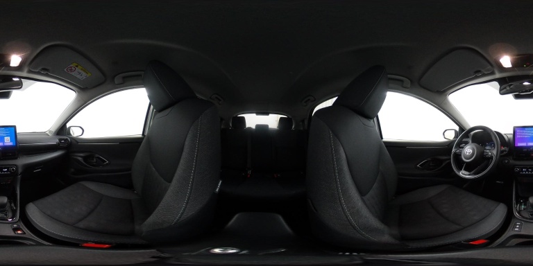 Toyota Yaris - 1.5 Hybrid 115 First Edition 38