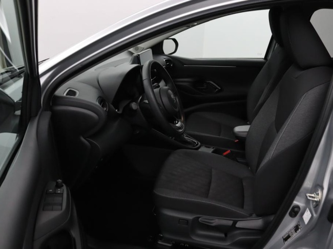 Toyota Yaris - 1.5 Hybrid 115 First Edition