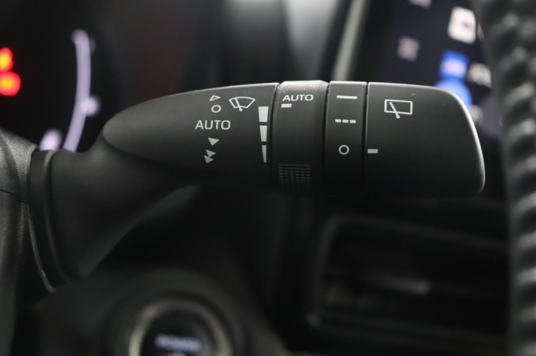 Toyota Yaris Cross - 1.5 Hybrid 115 First Edition 32