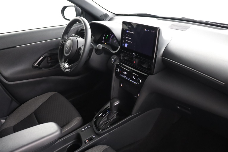 Toyota Yaris Cross - 1.5 Hybrid 115 First Edition 58