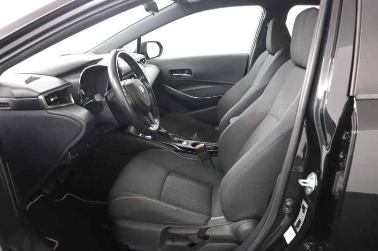 Toyota Corolla Touring Sports - 1.8 Hybrid Business 17