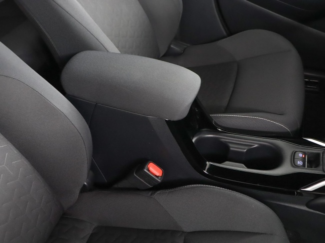 Toyota Corolla Touring Sports - 1.8 Hybrid Business