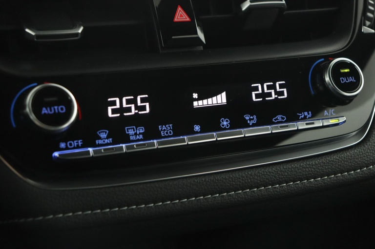 Toyota Corolla Touring Sports - 1.8 Hybrid Business 7