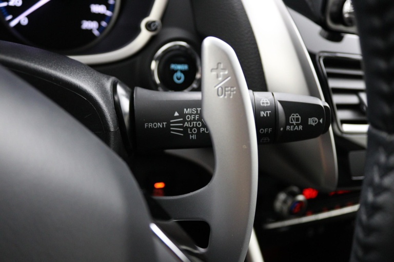 Mitsubishi Eclipse Cross - 2.4 PHEV Instyle 16