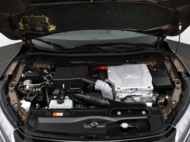 Mitsubishi Eclipse Cross - 2.4 PHEV Instyle