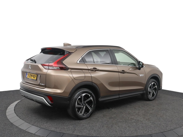 Mitsubishi Eclipse Cross - 2.4 PHEV Instyle 4