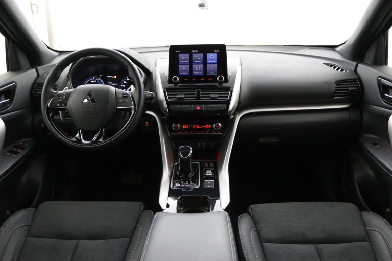 Mitsubishi Eclipse Cross - 2.4 PHEV Instyle 9