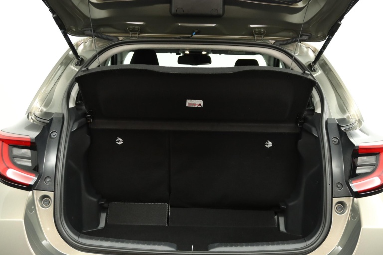 Toyota Yaris - 1.5 Hybrid 115 First Edition 22