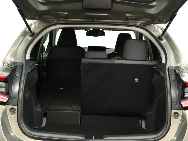 Toyota Yaris - 1.5 Hybrid 115 First Edition