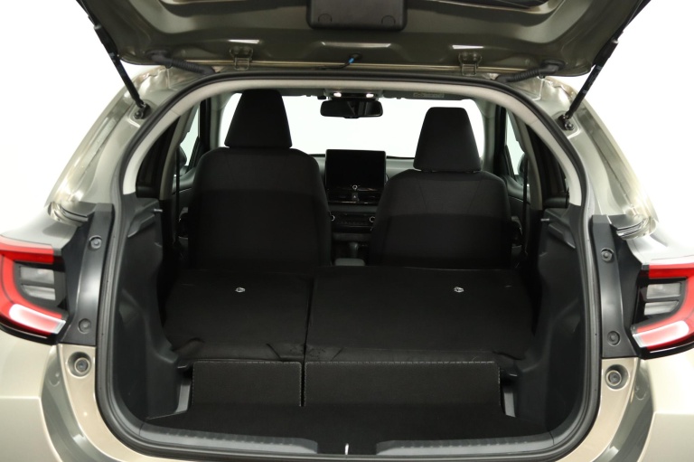 Toyota Yaris - 1.5 Hybrid 115 First Edition 25