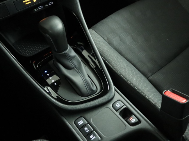 Toyota Yaris - 1.5 Hybrid 115 First Edition