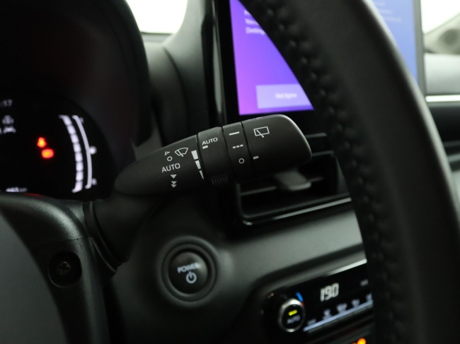 Toyota Yaris - 1.5 Hybrid 115 First Edition