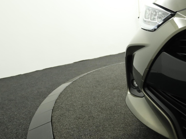Toyota Yaris - 1.5 Hybrid 115 First Edition