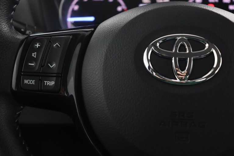 Toyota Yaris - 1.5 VVT-i Aspiration 19
