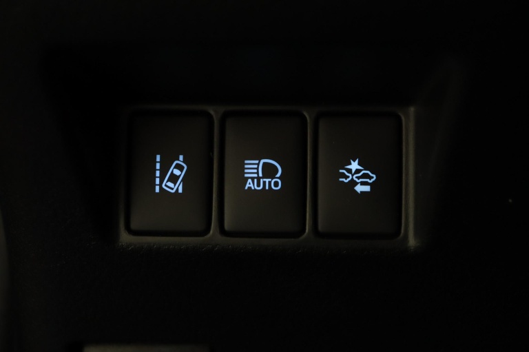 Toyota Yaris - 1.5 VVT-i Aspiration 29