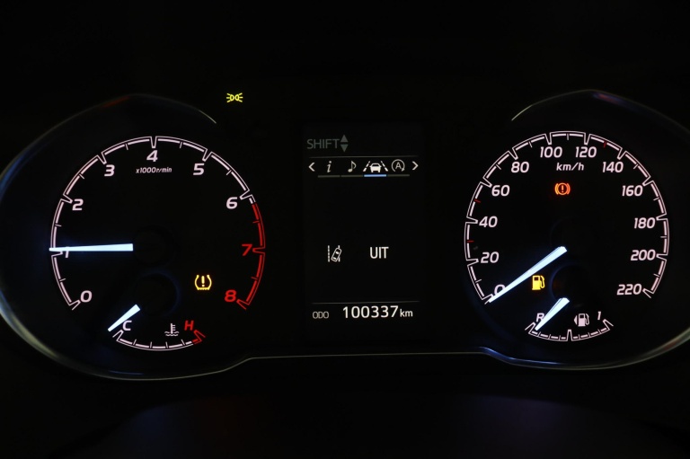 Toyota Yaris - 1.5 VVT-i Aspiration 43