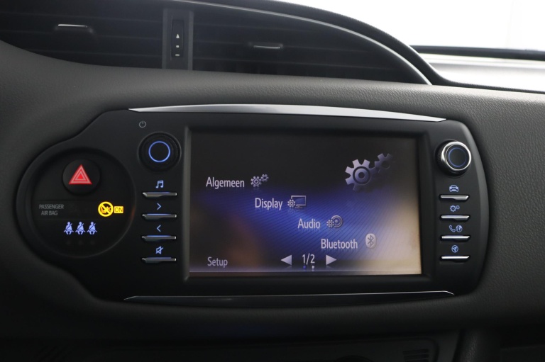 Toyota Yaris - 1.5 VVT-i Aspiration 48