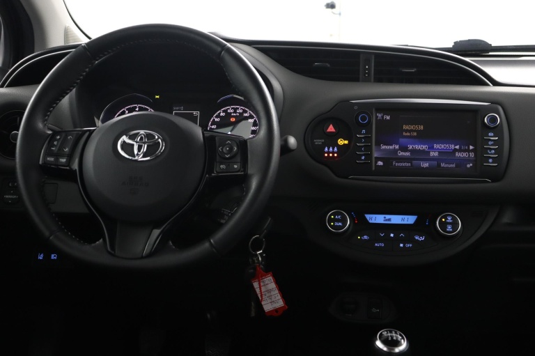 Toyota Yaris - 1.5 VVT-i Aspiration 53