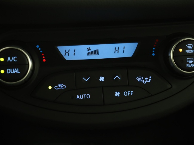 Toyota Yaris - 1.5 VVT-i Aspiration