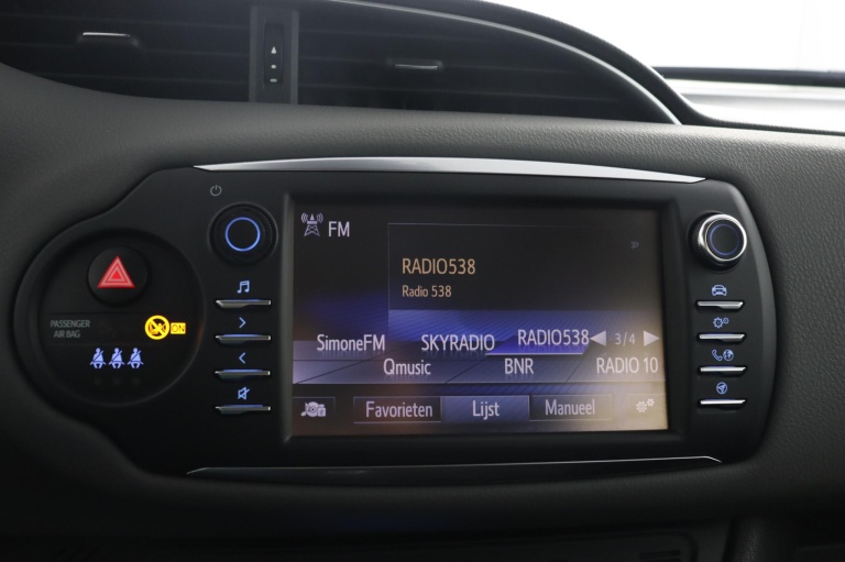 Toyota Yaris - 1.5 VVT-i Aspiration 8