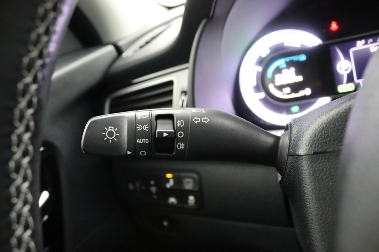 Kia Niro - 1.6 GDi Hybrid ExecutiveLine 31