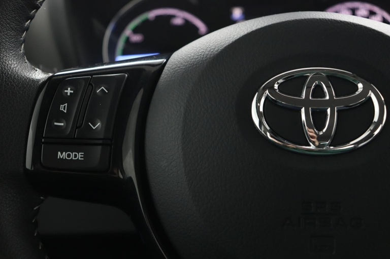 Toyota Yaris - 1.5 Hybrid Active 19