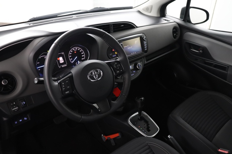 Toyota Yaris - 1.5 Hybrid Active 54