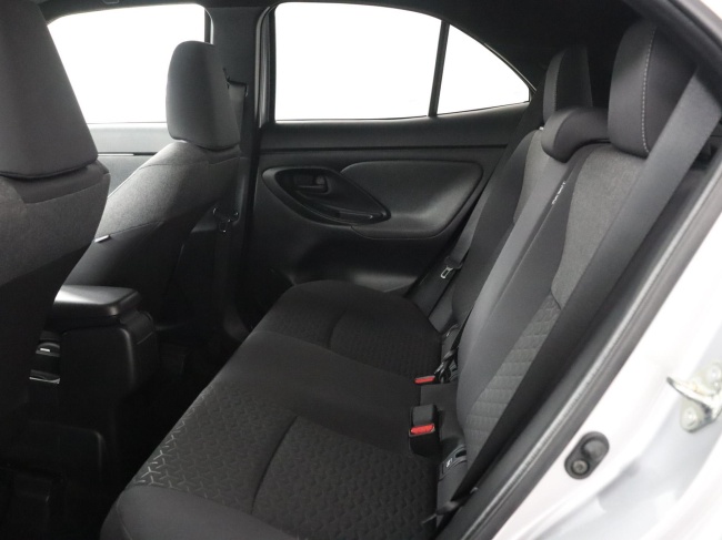 Toyota Yaris Cross - 1.5 Hybrid Business Plus