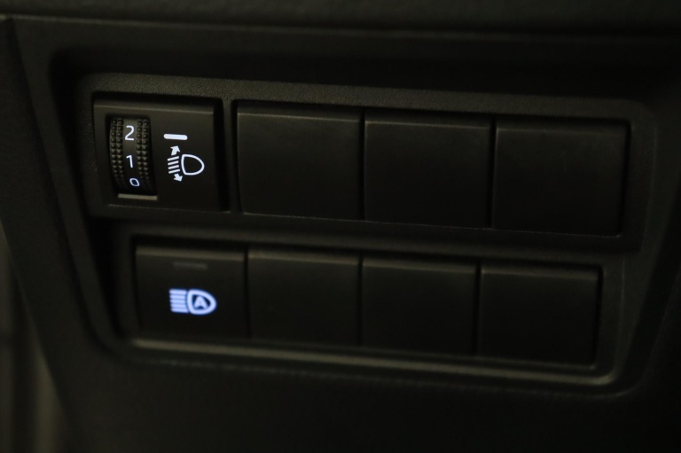 Toyota Yaris Cross - 1.5 Hybrid Business Plus 29