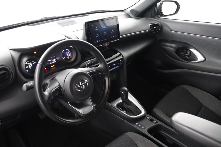 Toyota Yaris Cross - 1.5 Hybrid Business Plus 47