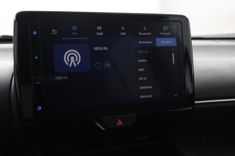 Toyota Yaris Cross - 1.5 Hybrid Business Plus 8