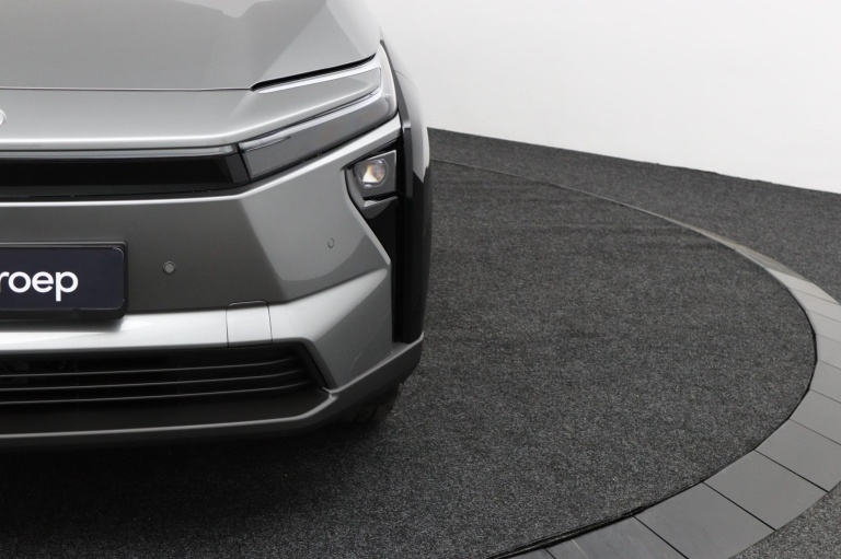 Toyota bZ4X - Dynamic 73 kWh 35