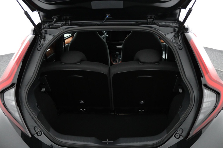 Toyota Aygo X - Hybrid 115 pulse 22