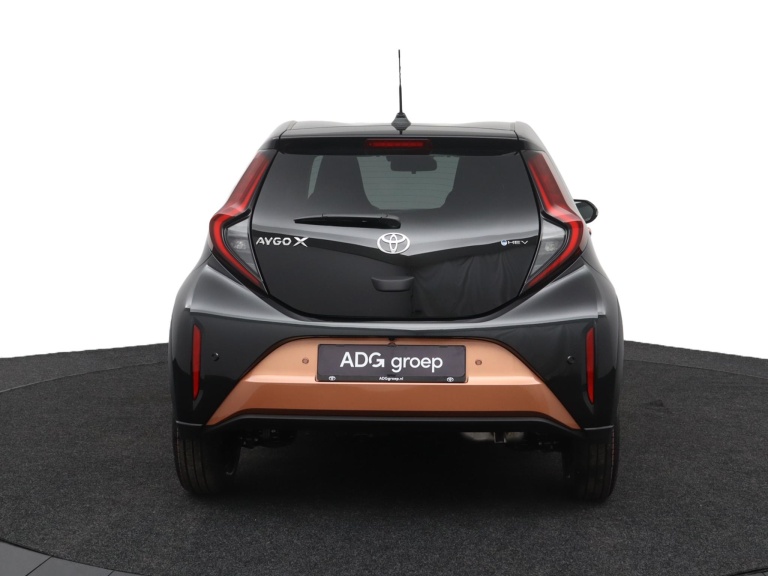 Toyota Aygo X - Hybrid 115 pulse 38