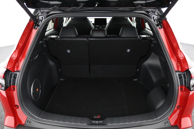 Toyota Corolla Cross - Hybrid 180 GR Sport 23