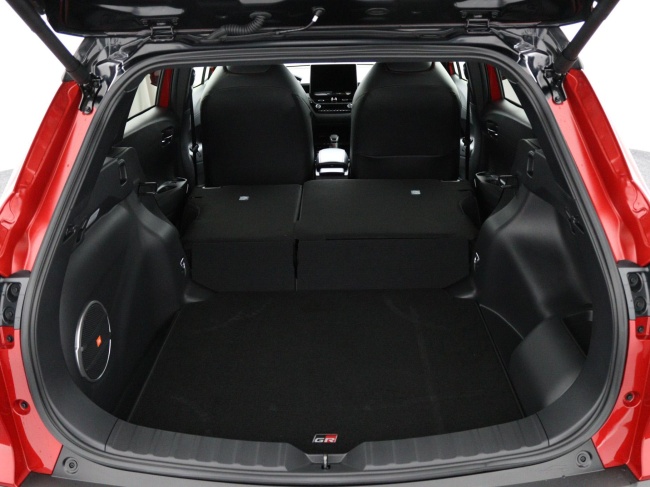 Toyota Corolla Cross - Hybrid 180 GR Sport