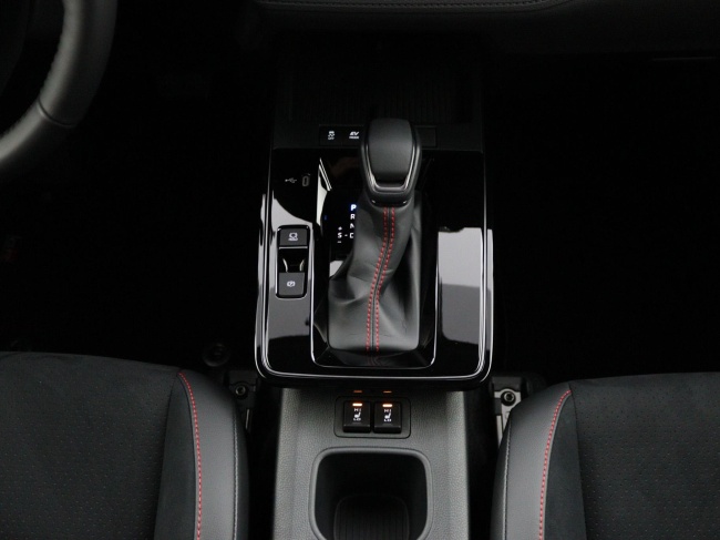 Toyota Corolla Cross - Hybrid 180 GR Sport