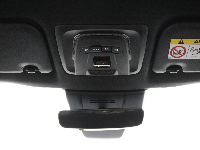 Toyota Corolla Cross - Hybrid 180 GR Sport