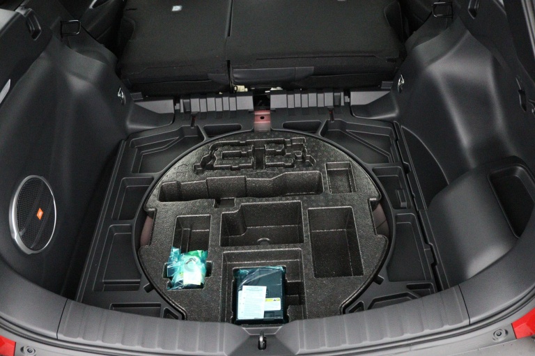 Toyota Corolla Cross - Hybrid 180 GR Sport 32