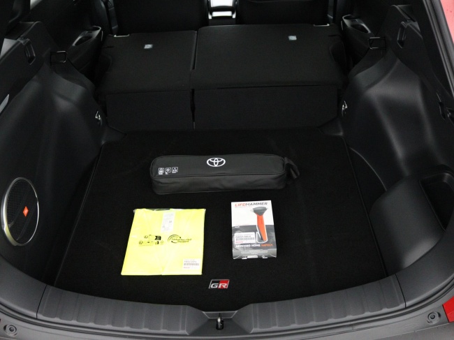 Toyota Corolla Cross - Hybrid 180 GR Sport