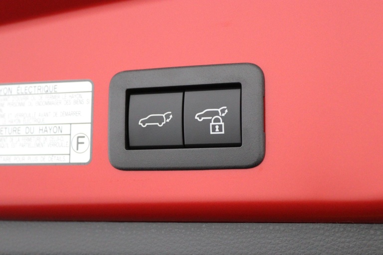 Toyota Corolla Cross - Hybrid 180 GR Sport 42