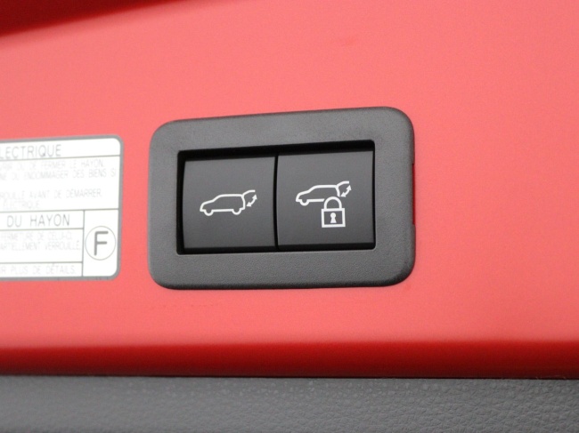 Toyota Corolla Cross - Hybrid 180 GR Sport