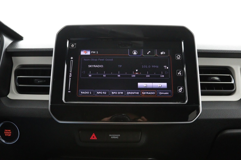 Suzuki Ignis - 1.2 Smart Hybrid Style 16