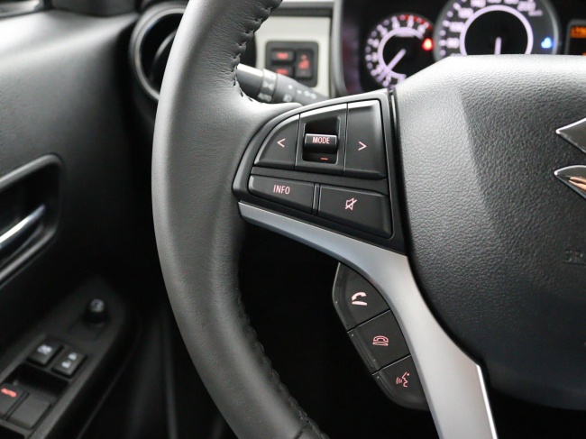 Suzuki Ignis - 1.2 Smart Hybrid Style