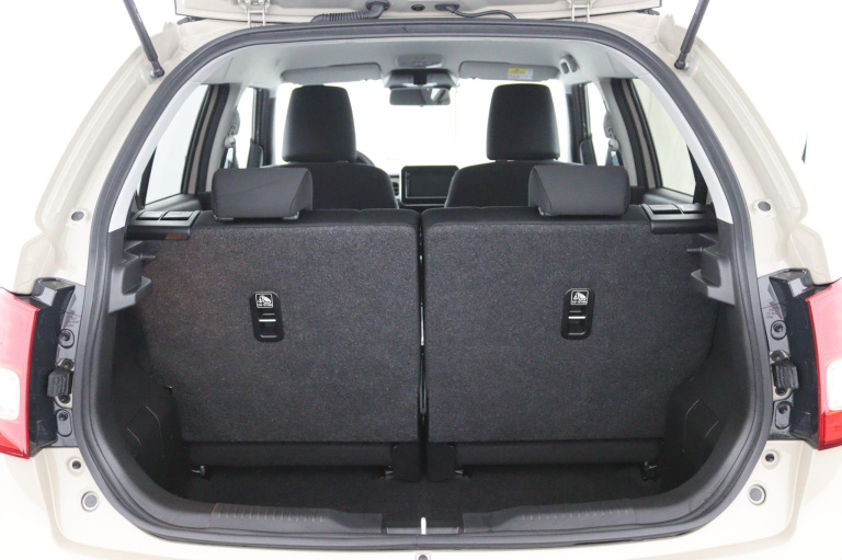 Suzuki Ignis - 1.2 Smart Hybrid Style 29