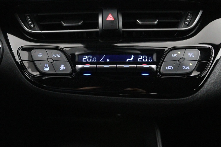 Toyota C-HR - 1.2 Dynamic 17