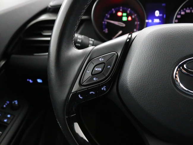 Toyota C-HR - 1.2 Dynamic