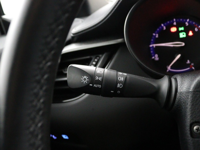 Toyota C-HR - 1.2 Dynamic