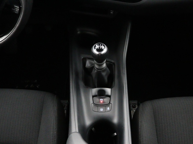 Toyota C-HR - 1.2 Dynamic