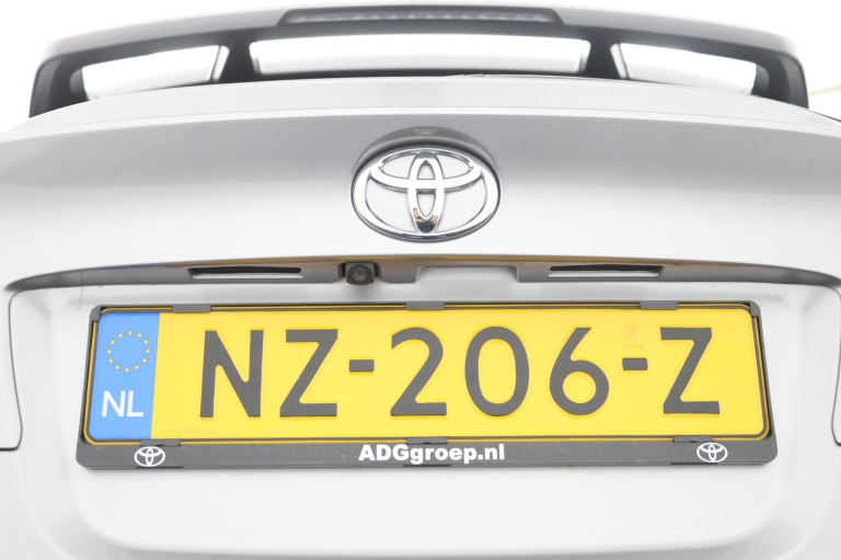 Toyota C-HR - 1.2 Dynamic 37